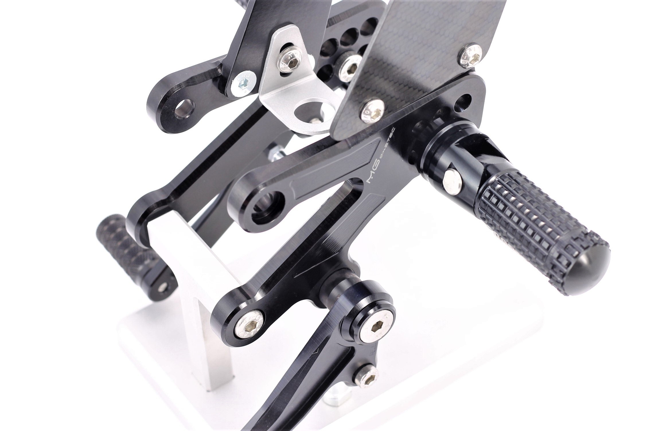 Yamaha R7 Gold Rear Set MG Biketec Sport Rear Set for Yamaha YZF-R7 2022+ – partstribe.com.au